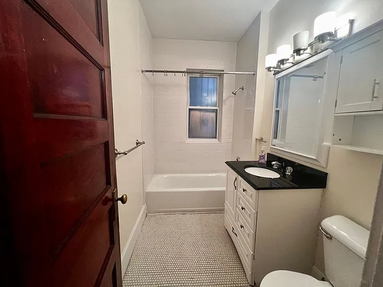 807B Centre St #A2 — Photo 3