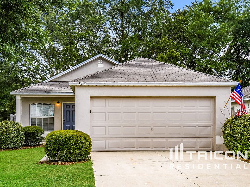 1st image of 8413 English Oak Dr