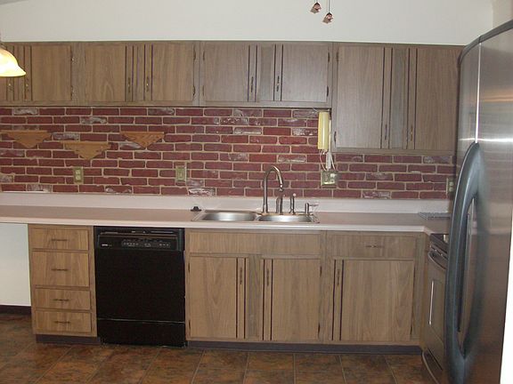 5th image of 1423 Peachtree Dr