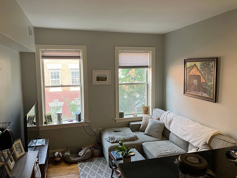 13F Grove Sq #NO BROKERS FEE — Photo 2