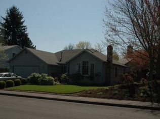 278 NE Donelson St, Hillsboro, OR