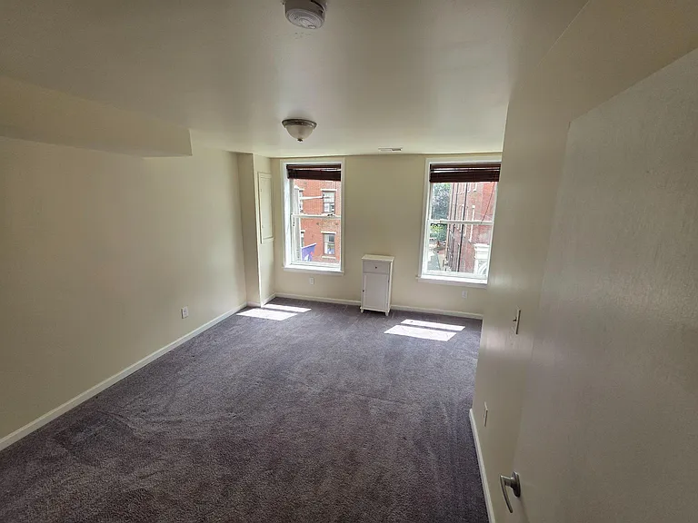 52 N 2nd St #3 — Photo 12