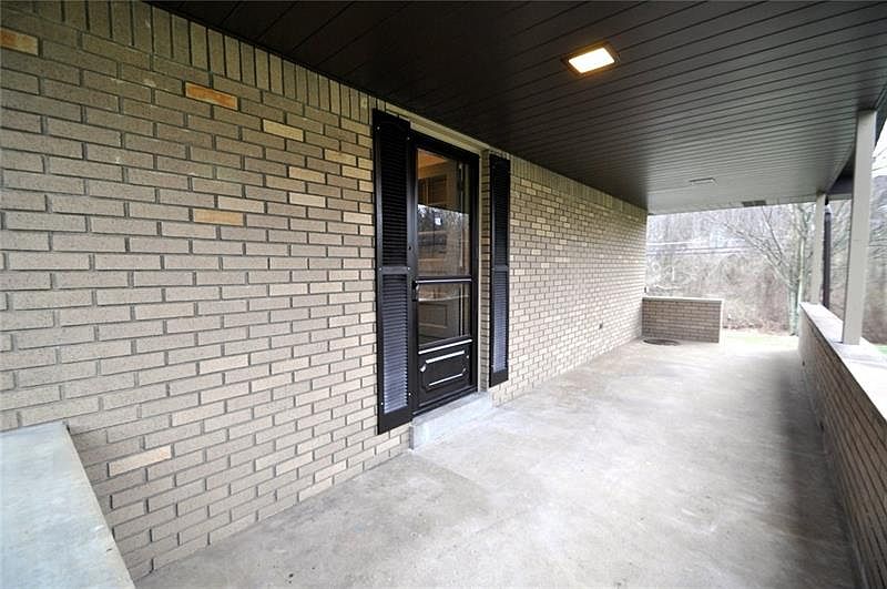 455 Finley Rd Belle Vernon PA Zillow