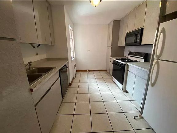 4th image of 94-30 50th Ave #411