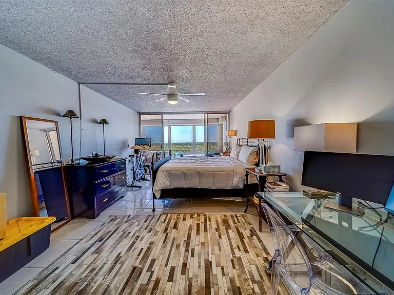 17920 Gulf Blvd #1606 — Photo 40