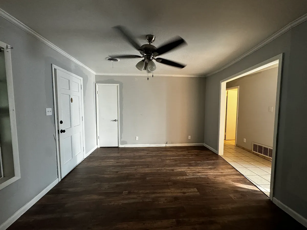 Building Photo - 1601 S Church St #D