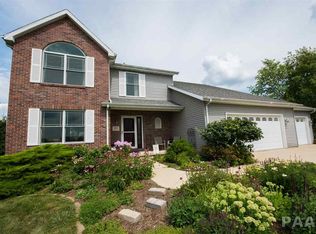 450 Macey Lake Rd, Metamora, IL 61548