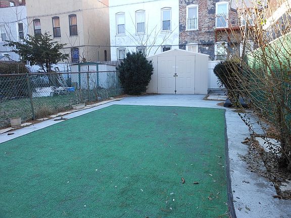 5th image of 1319 Stratford Ave