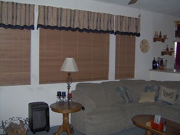4th image of 22576 Moralia Dr