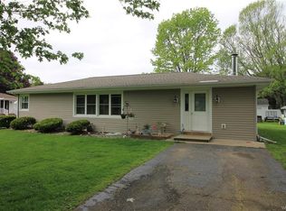 17 Smith Ave, Delevan, NY 14042