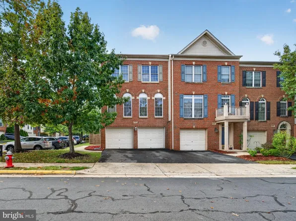 5326 Rosemallow Cir, Centreville, VA 20120