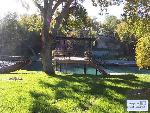 5th image of 240-250 262 Rio Dr