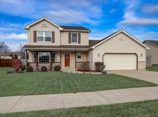 8724 Queensbury Ln, Sturtevant, WI 53177