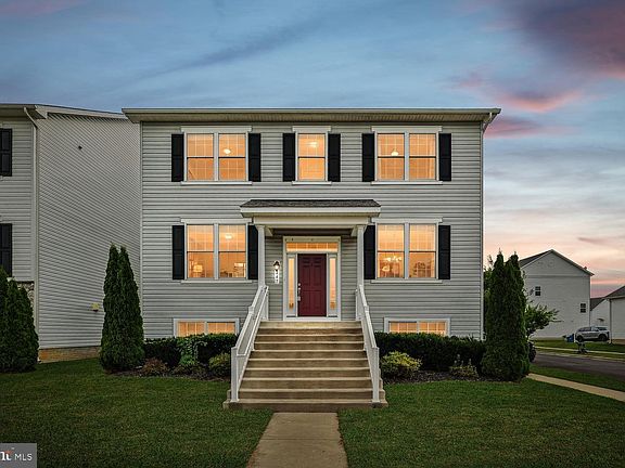 3rd image of 247 Breeding Blvd