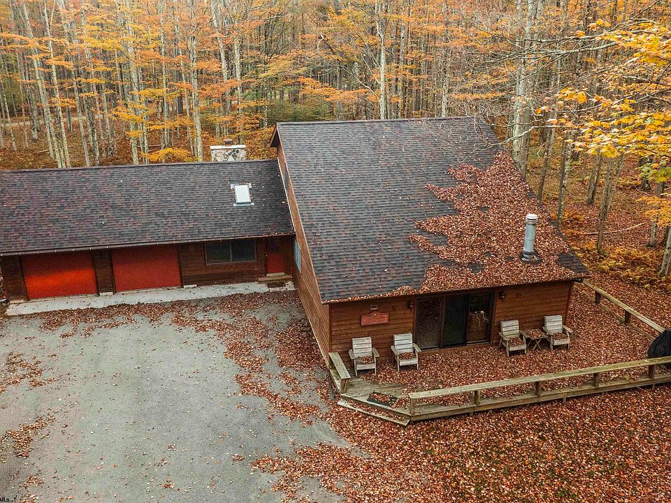 1st image of 48 Chickadee Dr
