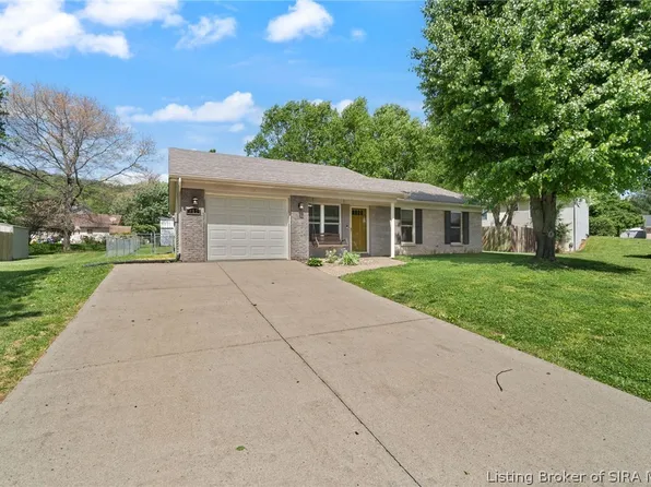 117 Stark Drive, Borden, IN 47106