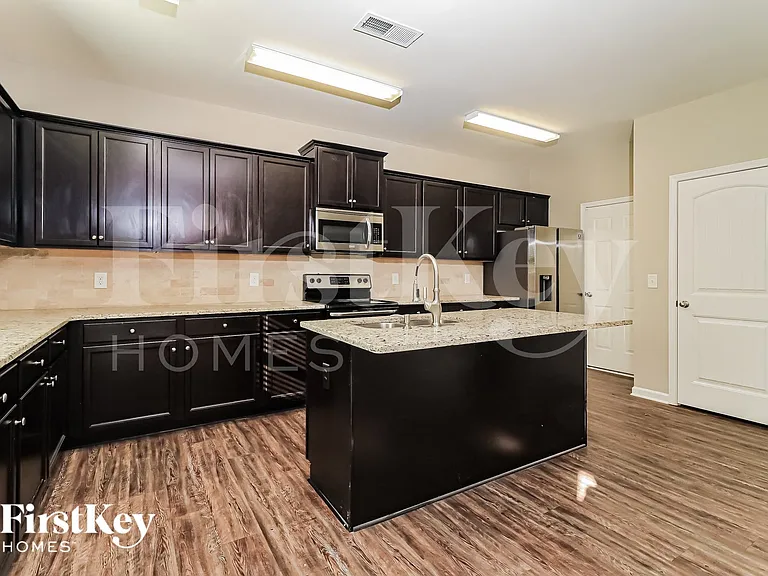 415 Shady Gln — Photo 7