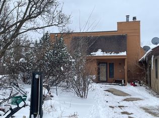 18015 Kelly Lake Rd, Carver, MN 55315