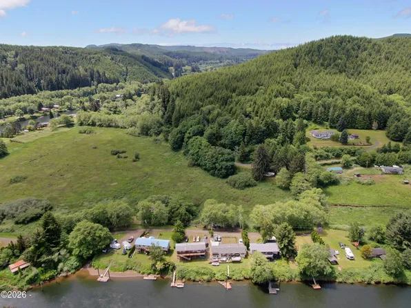 6141 S River Loop, Lincoln City, OR 97367