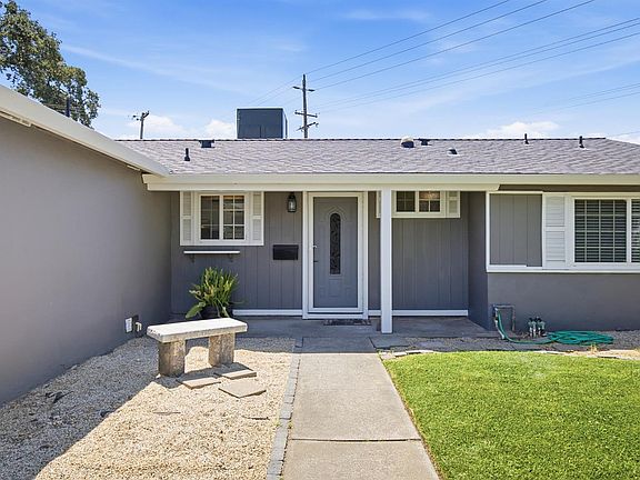 5th image of 10510 Silverwood Way