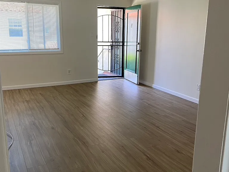 1400 E Florida St #11 — Photo 4