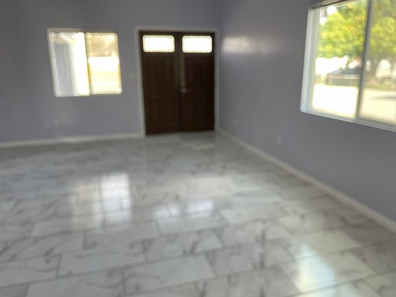 4th image of 13274 Earl Ave