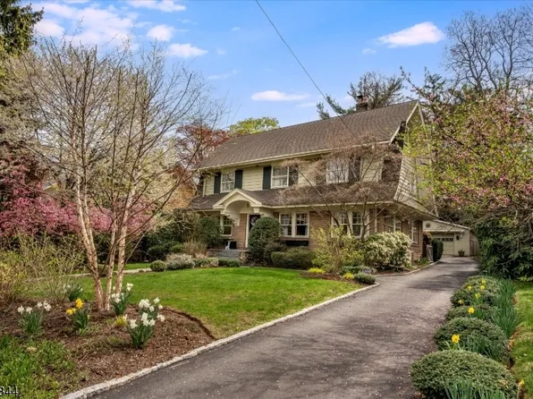 111 Montclair Ave, Montclair Twp., NJ 07042