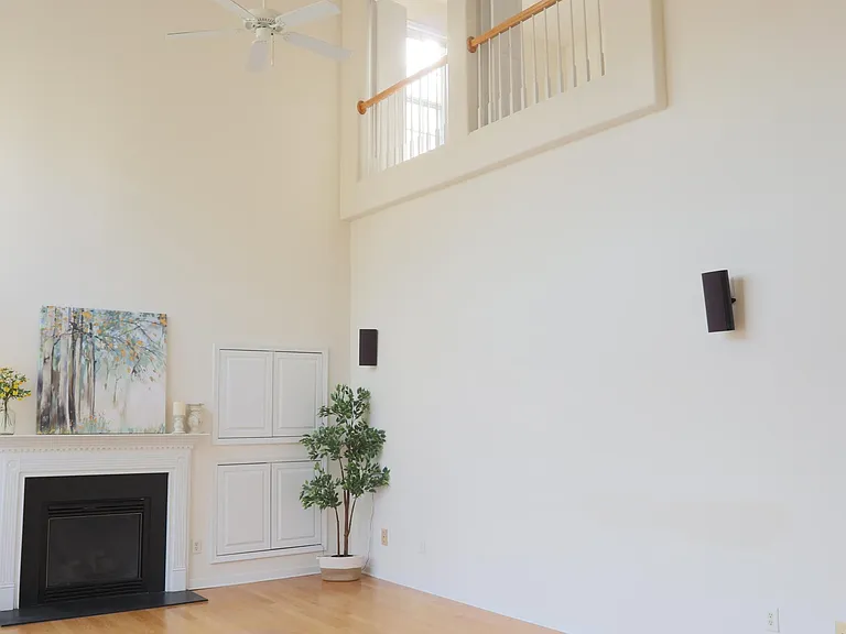 1316 Pebble Creek Xing — Photo 11