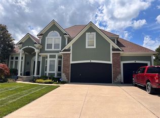 4424 SW Gull Point Dr, Lees Summit, MO 64082