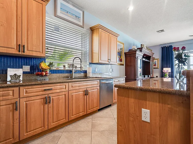 1236 Bay View Way — Photo 14