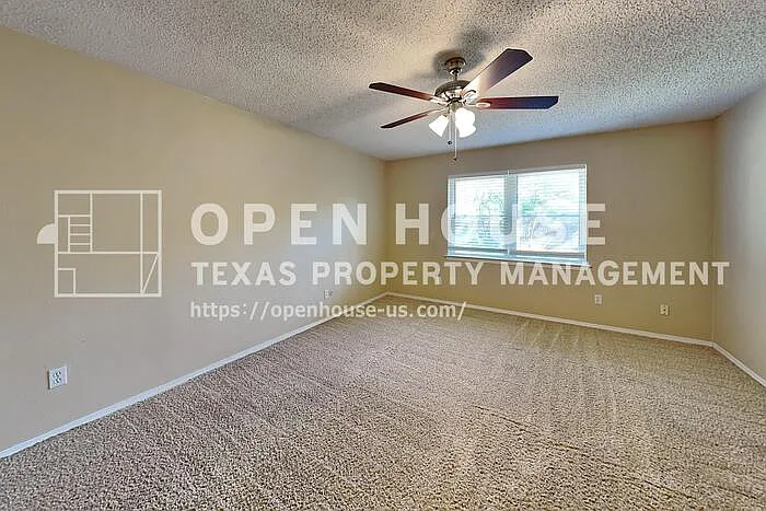 7465 Timberhill Dr — Photo 8