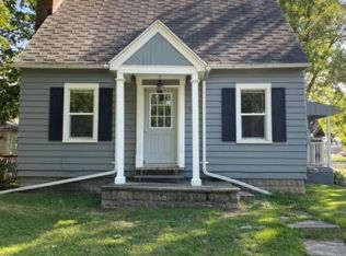 119 W Kent St, Grand Ledge, MI 48837
