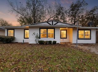 2430 Bluffton Dr, Dallas, TX 75228