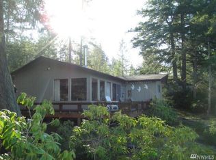 31 E Howard Cove Ln, Shelton, WA 98584