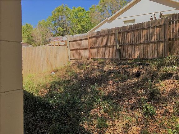 3rd image of 778 Wolf Creek Ct