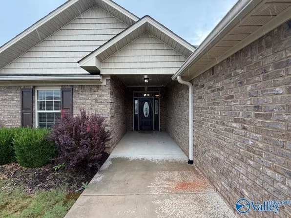 13292 Callaway Dr, Madison, AL 35756