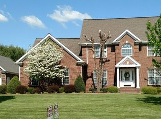 119 Meadow View Dr, Mount Sterling, KY 40353