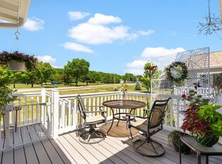 309 Pebble Brook Ln, Lodi, WI 53555