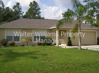 7 Radius Pl, Palm Coast, FL 32164