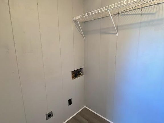 2nd image of 1101 E Gaston St #5
