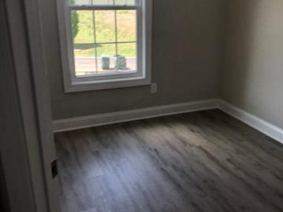 4th image of 1305-1309 Filbert St #1305