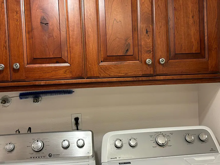 8726 S 620 E — Photo 5