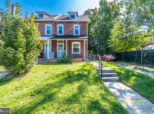 7211 N Broad St, Philadelphia, PA 19126
