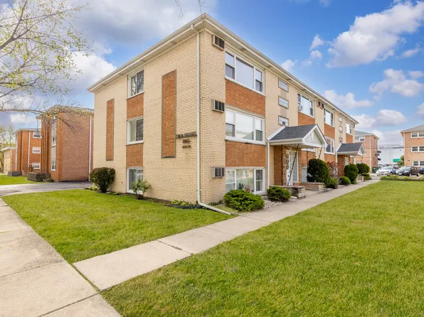 6937 W 64th Pl APT 3, Chicago, IL 60638