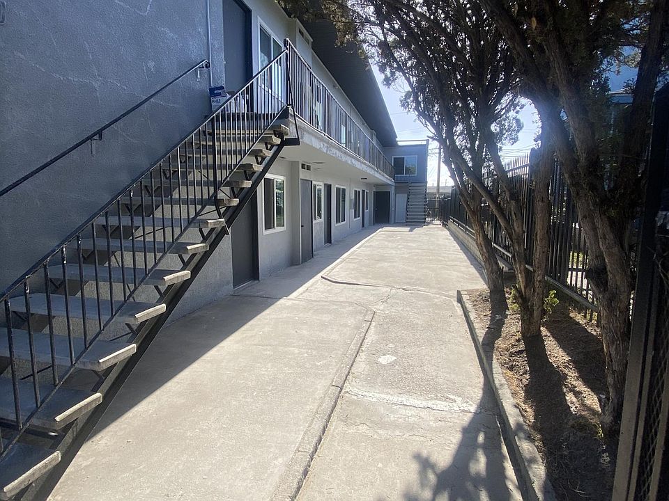 2nd image of 3570 43rd St APT 4