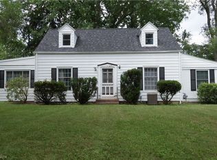 830 Mansell Dr, Youngstown, OH 44505