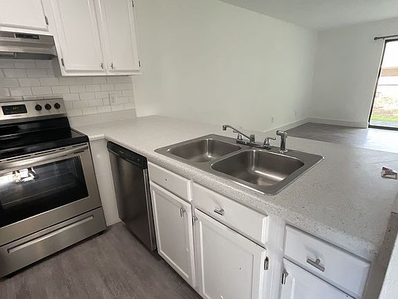 3rd image of 10163 Guidy Ln APT 14