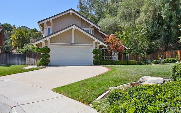 3rd image of 1465 Paseo Manzana