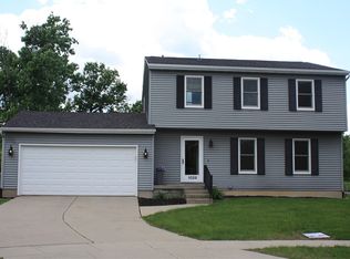 1029 Columbia Dr, Decatur, IL 62522