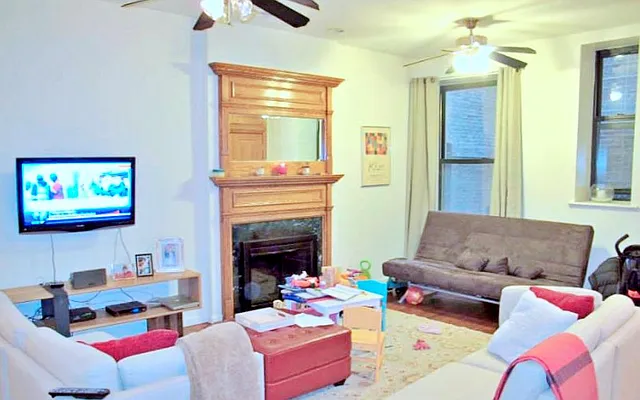 Rented by Compass | media 36